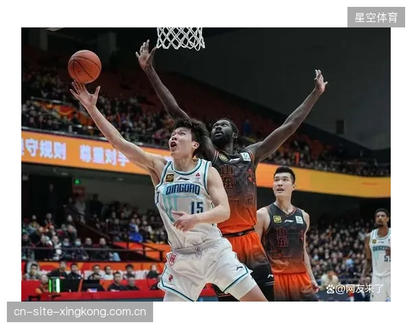 篮球少年隔扣长人！裁判都看愣——青春激情与篮球奇迹的完美碰撞