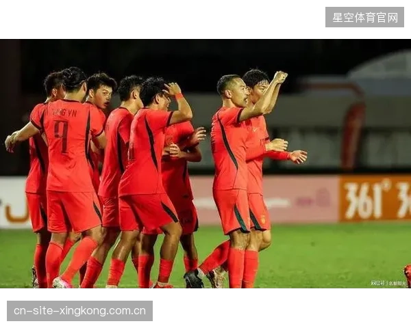 国足主帅称吴曦中国莫德里奇：从“小球王”到“球王”的传奇之旅